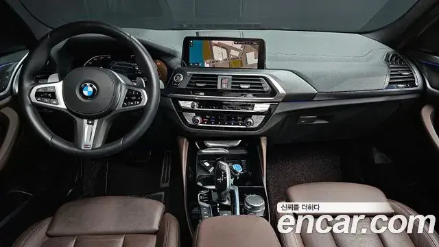 BMW X4 2021 — ფოტო 13/32