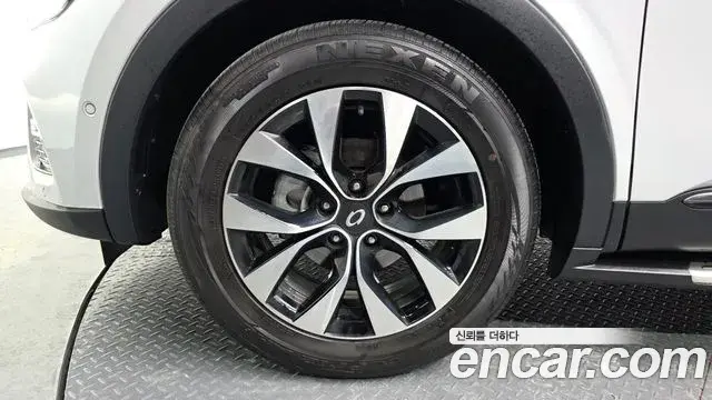Renault Samsung XM3 2022 — ფოტო 19/20