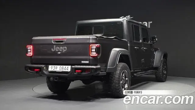 Jeep Gladiator 2020 — Şəkil 3/20