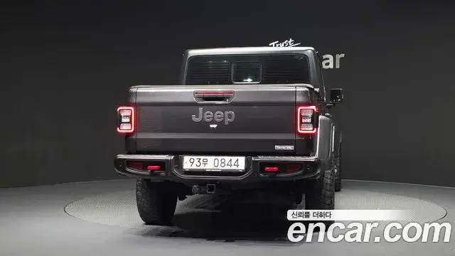 Jeep Gladiator 2020 — Şəkil 4/20