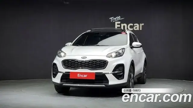Kia Sportage The Bold 2019 — Фото 3/20