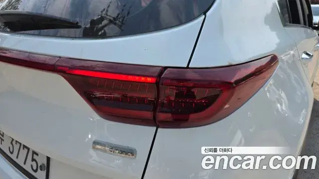 Kia Sportage The Bold 2019 — Photo 25/31