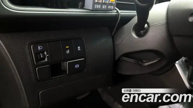 Hyundai Staria 2023 — Şəkil 14/31