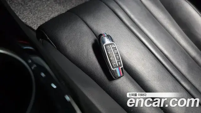 Genesis G80 2021 — Şəkil 18/20
