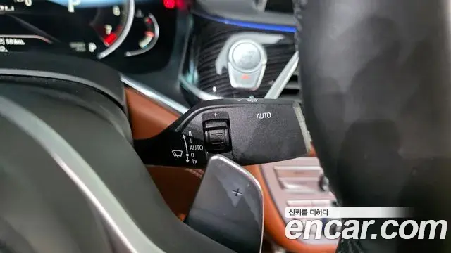 BMW 7 Series 2018 — Şəkil 4/36