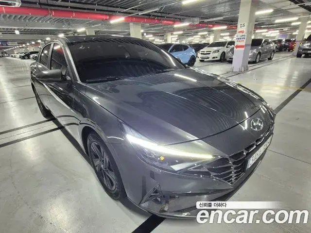 Hyundai The New Avante Hybrid 2022 — ფოტო 5/16