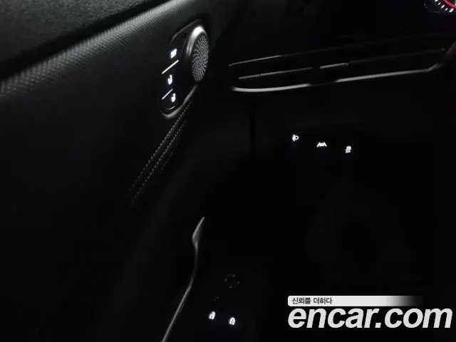 Hyundai The New Avante Hybrid 2022 — ფოტო 12/16