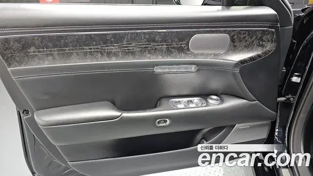Genesis G90 2022 — ფოტო 4/40