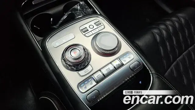 Genesis G90 2022 — ფოტო 3/40