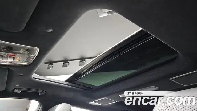 Genesis G90 2022 — ფოტო 25/40