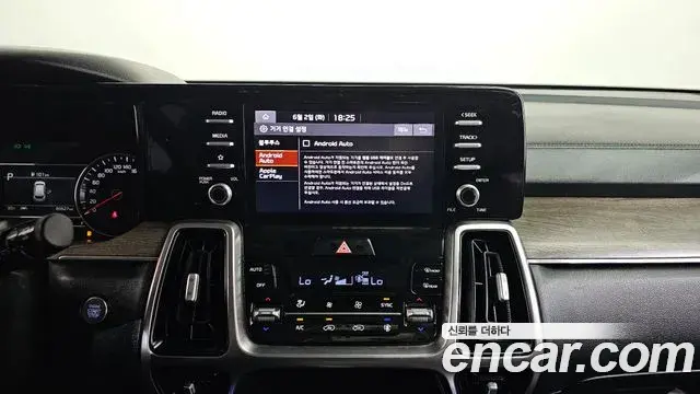 Kia Sorento 2021 — Фото 12/20