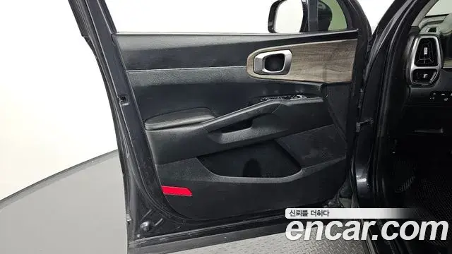 Kia Sorento 2021 — Photo 6/37