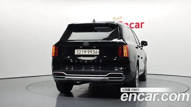 Kia Sorento 2020 — Photo 1/20