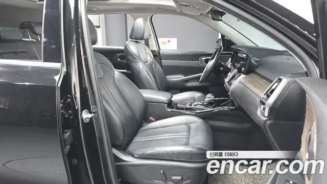 Kia Sorento 2020 — Photo 4/20