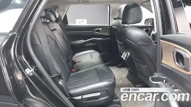Kia Sorento 2020 — Photo 6/20