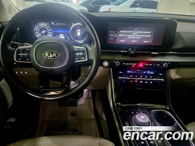 Kia Carnival 2021 — Фото 11/20
