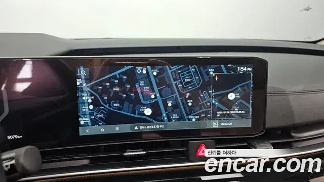 Kia Carnival 2025 — ფოტო 2/20