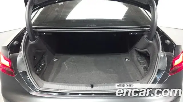 Audi A5 2022 — Фото 15/20