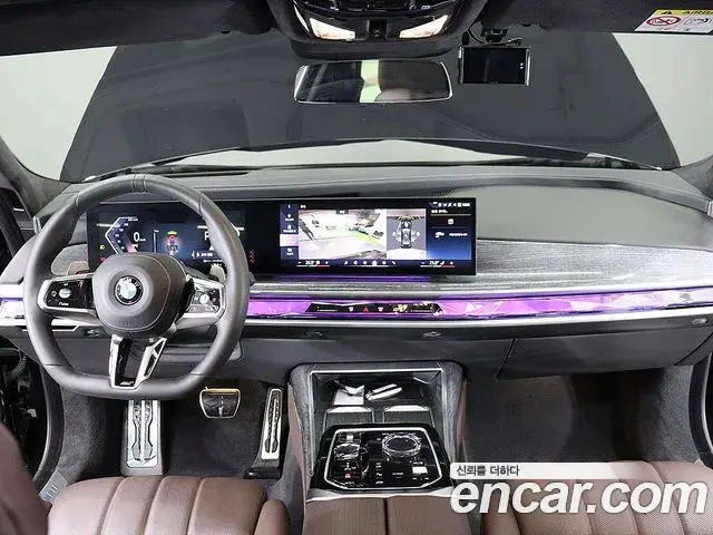 BMW 7 Series 2022 — Photo 17/20