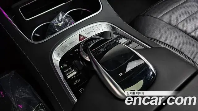 Mercedes-Benz S-Class 2019 — Фото 18/20