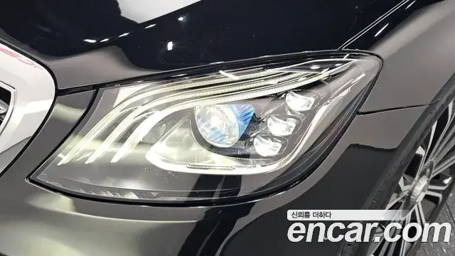 Mercedes-Benz S-Class 2019 — ფოტო 24/37