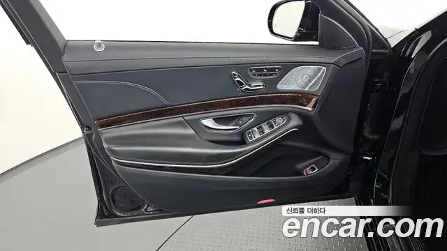 Mercedes-Benz S-Class 2019 — ფოტო 22/37