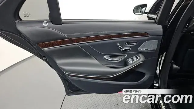 Mercedes-Benz S-Class 2019 — ფოტო 8/37