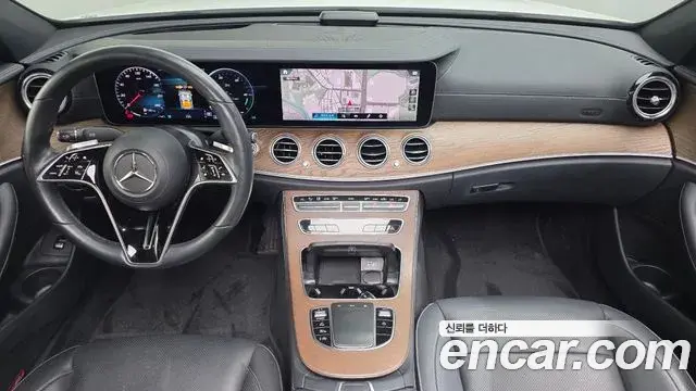 Mercedes-Benz E-Class 2022 — Şəkil 15/20