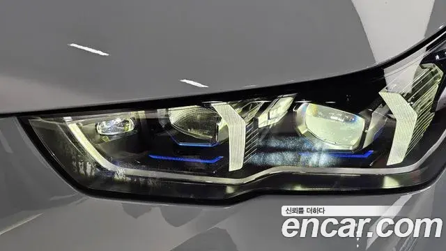 BMW 5 Series 2024 — Photo 2/41