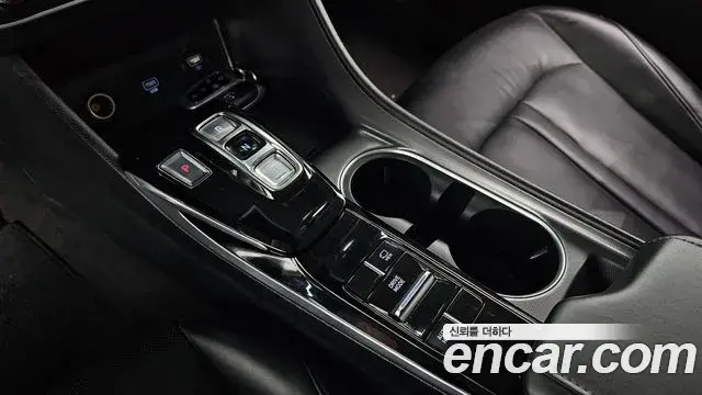 Hyundai Sonata 2019 — Фото 9/20