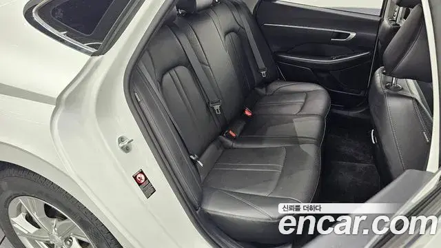Hyundai Sonata 2019 — Фото 11/20