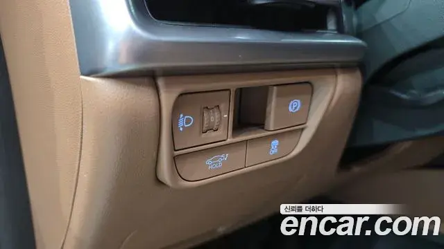 Hyundai Grandeur Hybrid 2025 — Şəkil 7/32