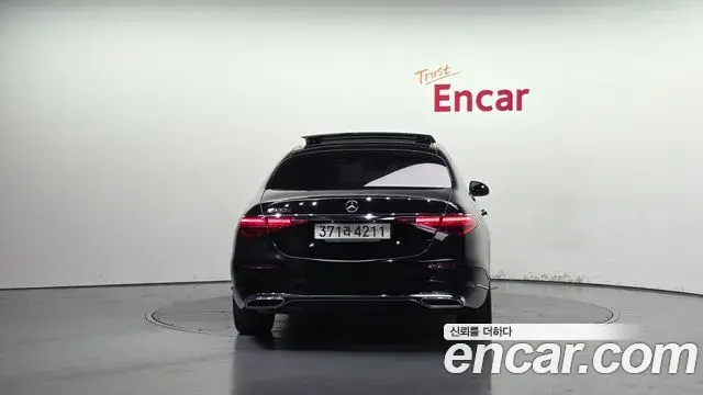 Mercedes-Benz S-Class 2022 — Şəkil 19/32