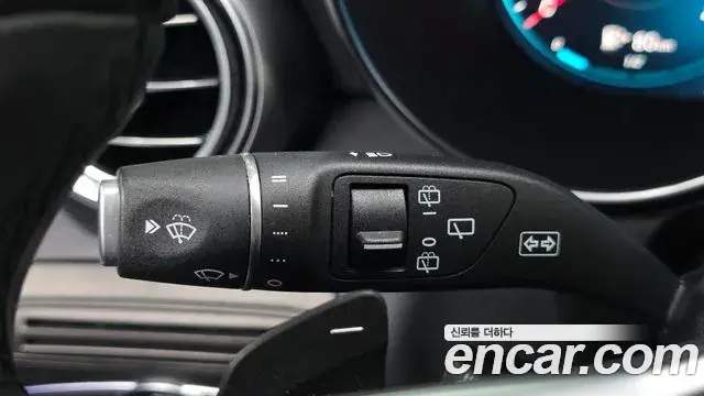 Mercedes-Benz GLC-Class 2021 — Фото 17/20