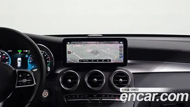 Mercedes-Benz GLC-Class 2021 — Фото 18/20