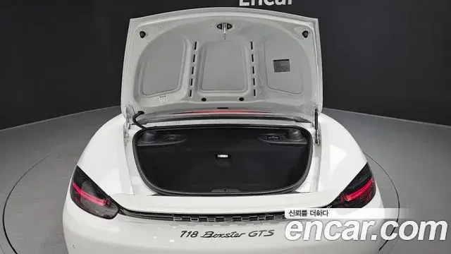 Porsche 718 Boxster 2019 — Фото 18/20