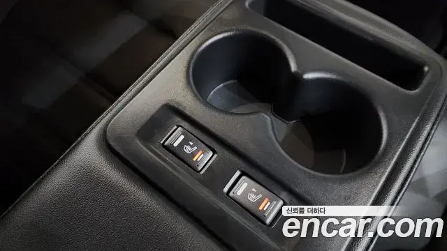Renault Samsung SM6 2022 — ფოტო 14/34
