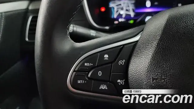 Renault Samsung SM6 2022 — ფოტო 27/34