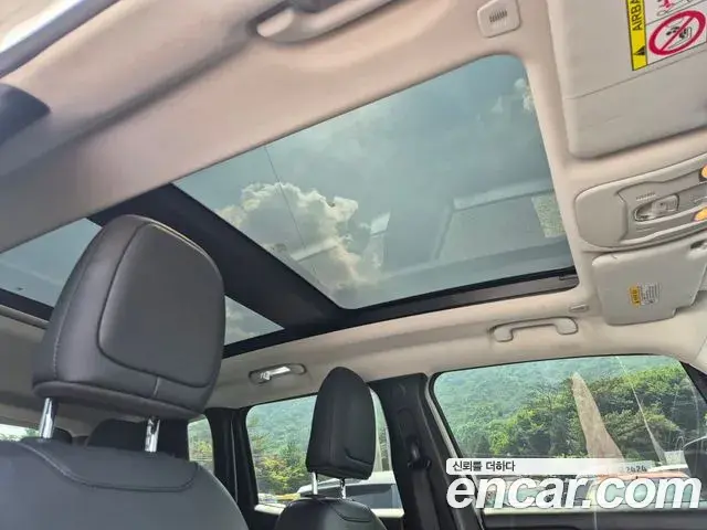 Jeep Renegade 2020 — Фото 17/20
