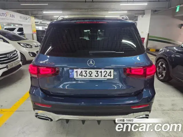 Mercedes-Benz GLB-Class 2023 — Фото 19/19