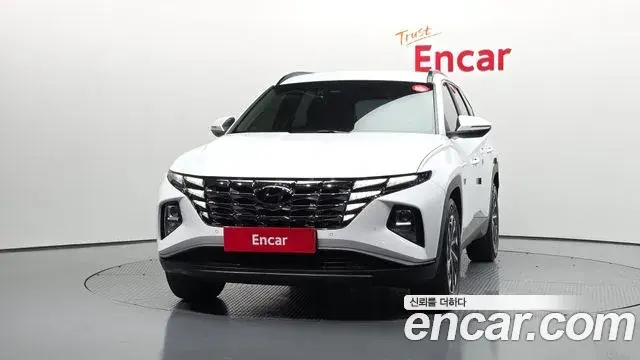 Hyundai The New Tucson 2021 — Фото 3/20