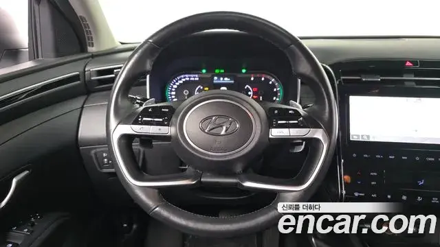 Hyundai The New Tucson 2021 — Фото 13/20