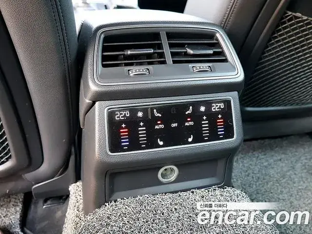 Audi A6 2020 — Photo 7/20