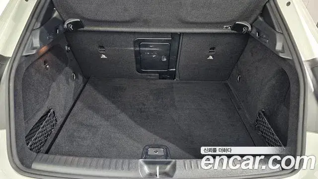 Mercedes-Benz GLA-Class 2019 — Фото 18/20