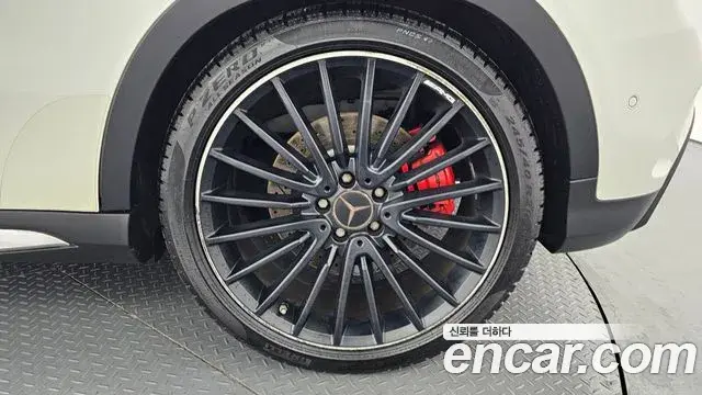 Mercedes-Benz GLA-Class 2019 — Photo 22/33