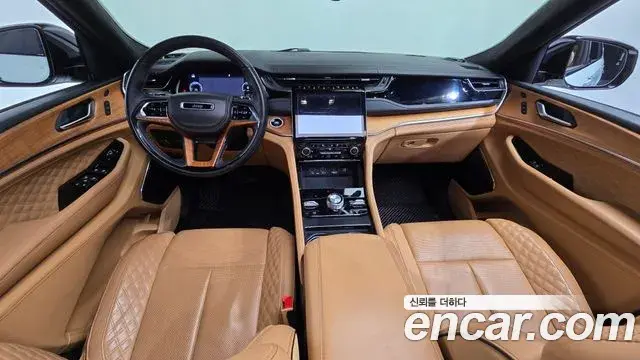 Jeep Grand Cherokee 2022 — ფოტო 22/40