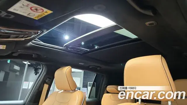Jeep Grand Cherokee 2022 — ფოტო 20/40