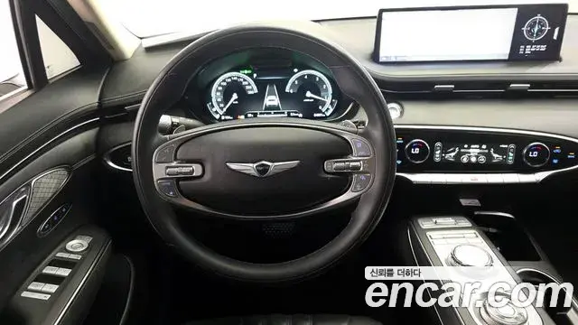 Genesis GV70 2021 — Photo 13/20