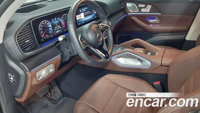 Mercedes-Benz GLE-Class 2024 — Photo 16/20