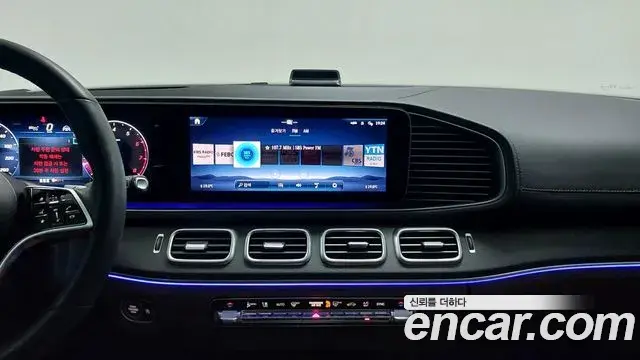 Mercedes-Benz GLE-Class 2024 — Photo 13/20